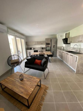 Appartement T3 La Londe les Maures
